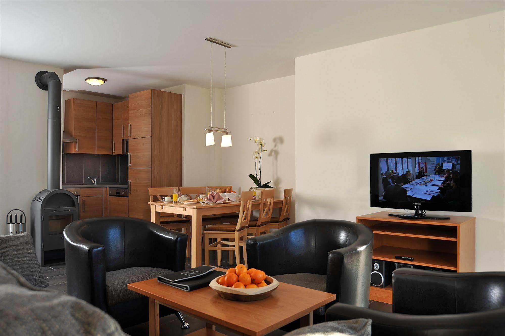Alpenparks Residence Bad Hofgastein - Gratis Thermeneintritt Bagian luar foto