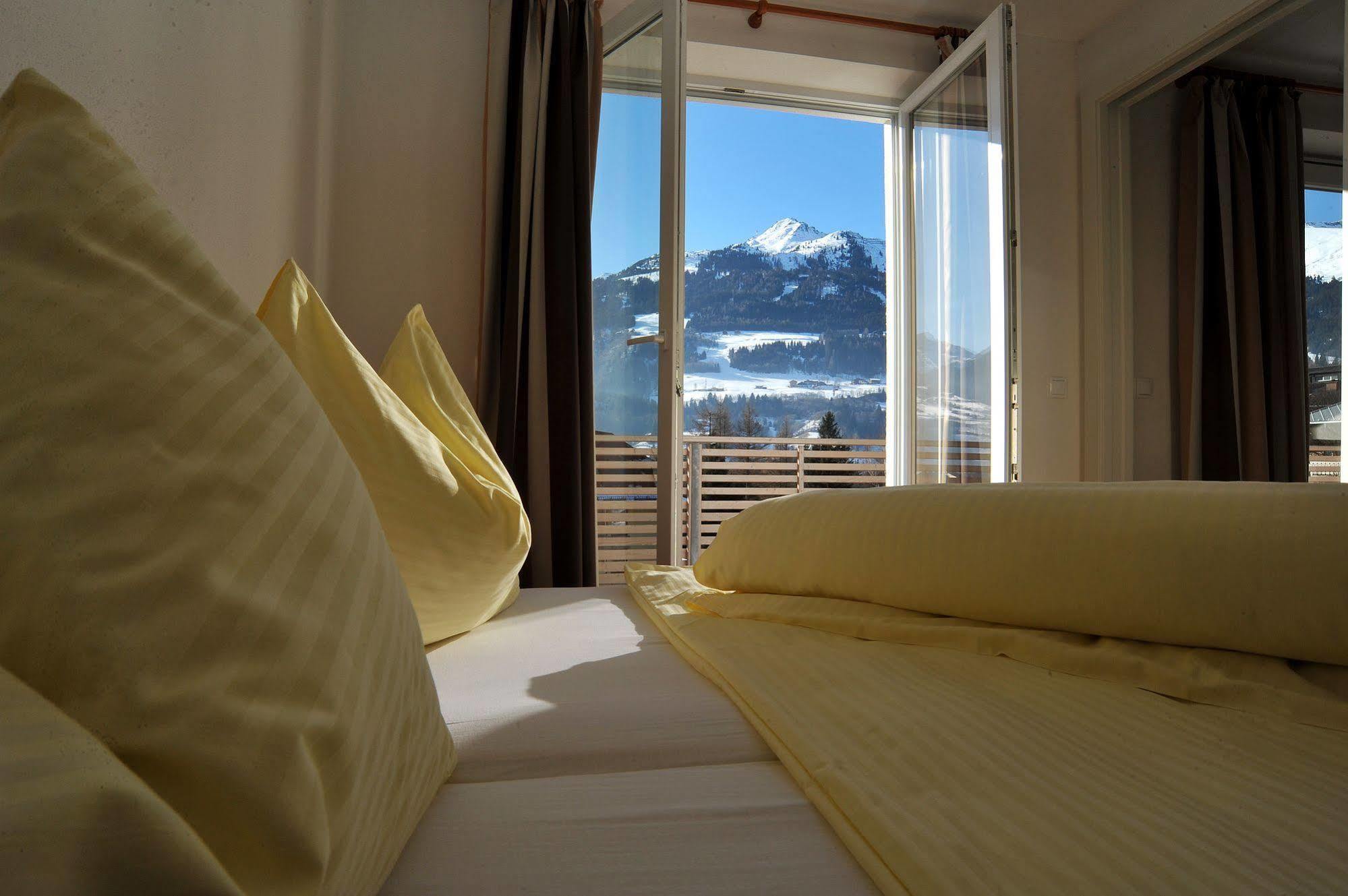 Alpenparks Residence Bad Hofgastein - Gratis Thermeneintritt Bagian luar foto