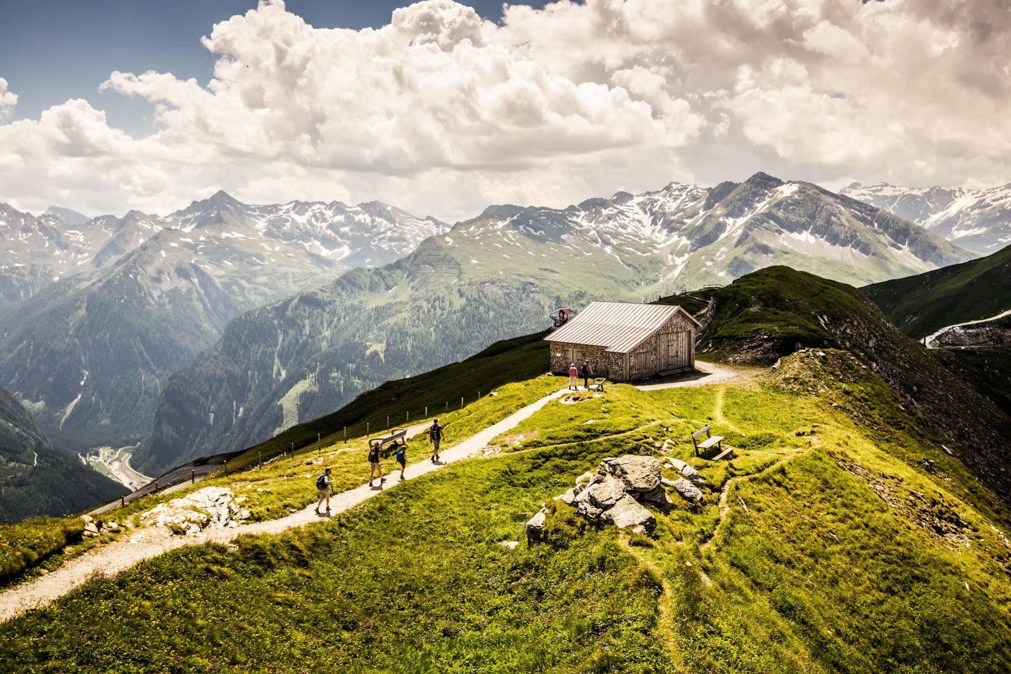 Alpenparks Residence Bad Hofgastein - Gratis Thermeneintritt Bagian luar foto