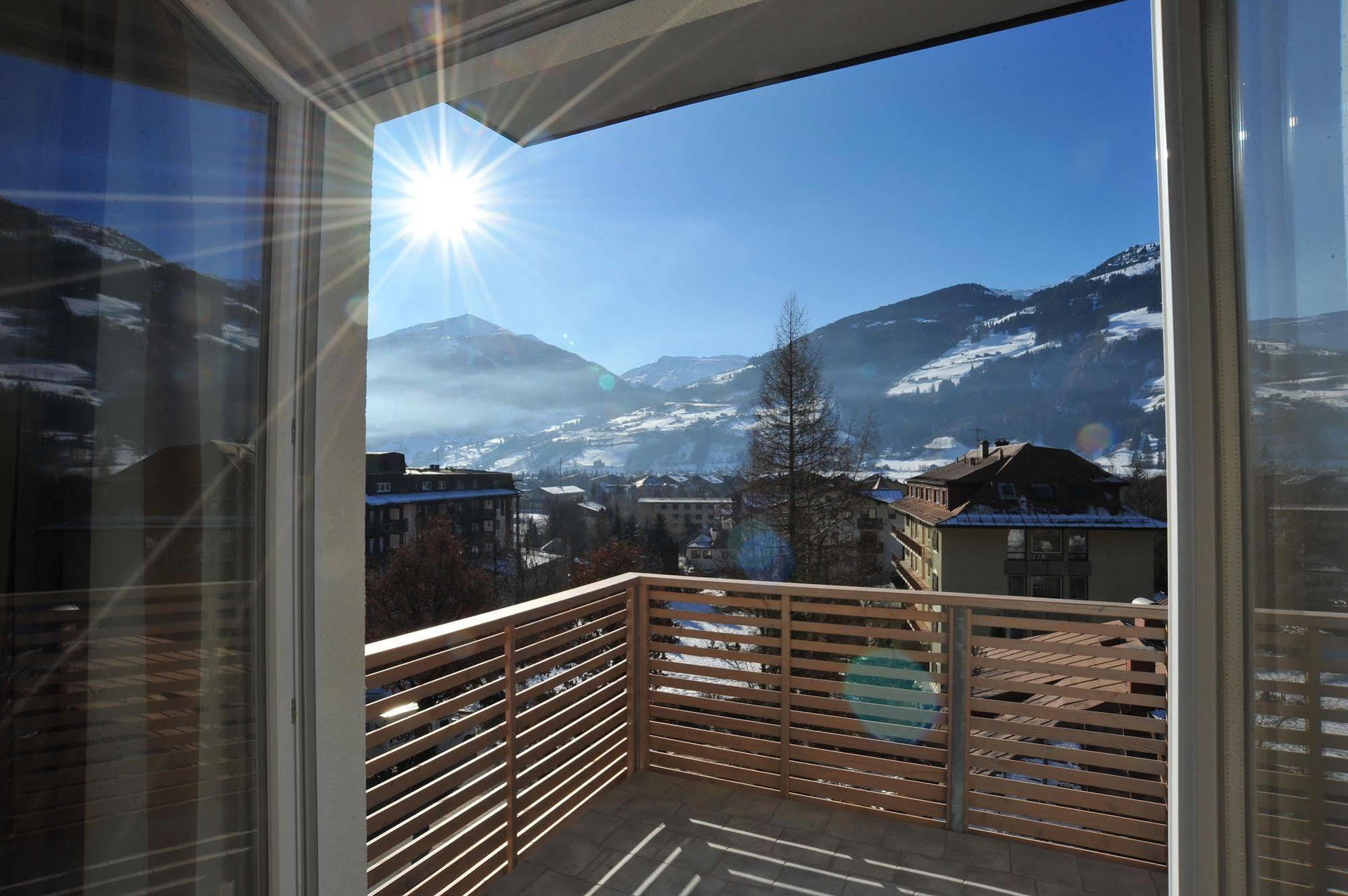 Alpenparks Residence Bad Hofgastein - Gratis Thermeneintritt Bagian luar foto