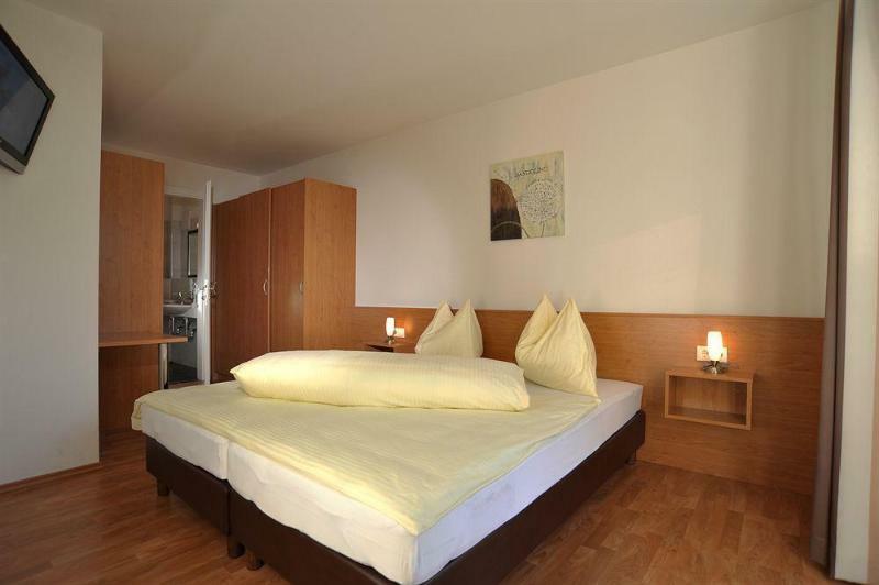Alpenparks Residence Bad Hofgastein - Gratis Thermeneintritt Bagian luar foto